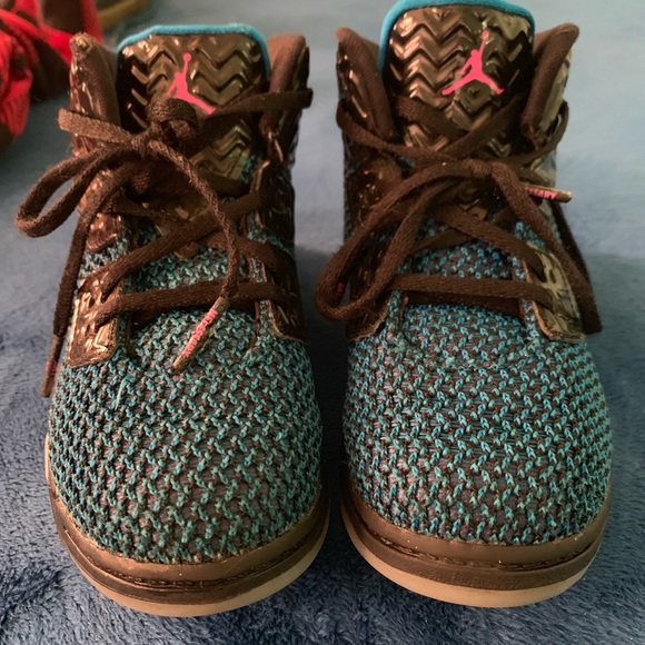 Air Jordan Spike 40 - Picture 3 of 4